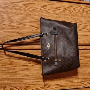 Coach Tote (dark signature design)